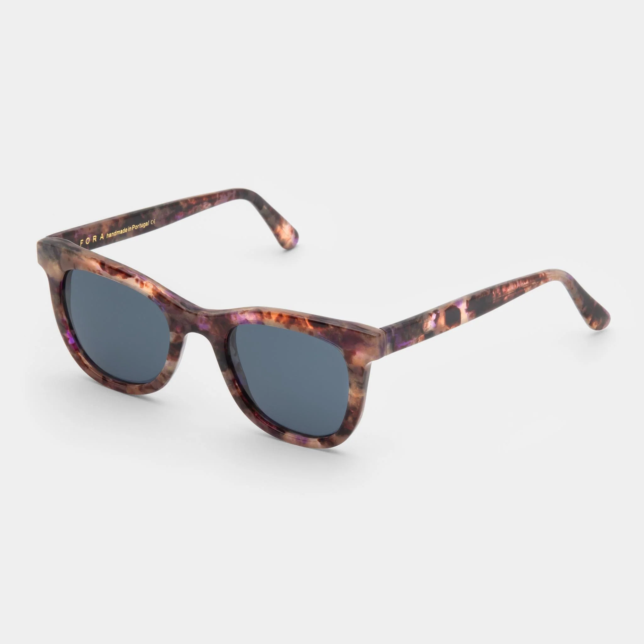 Amber - Image 11