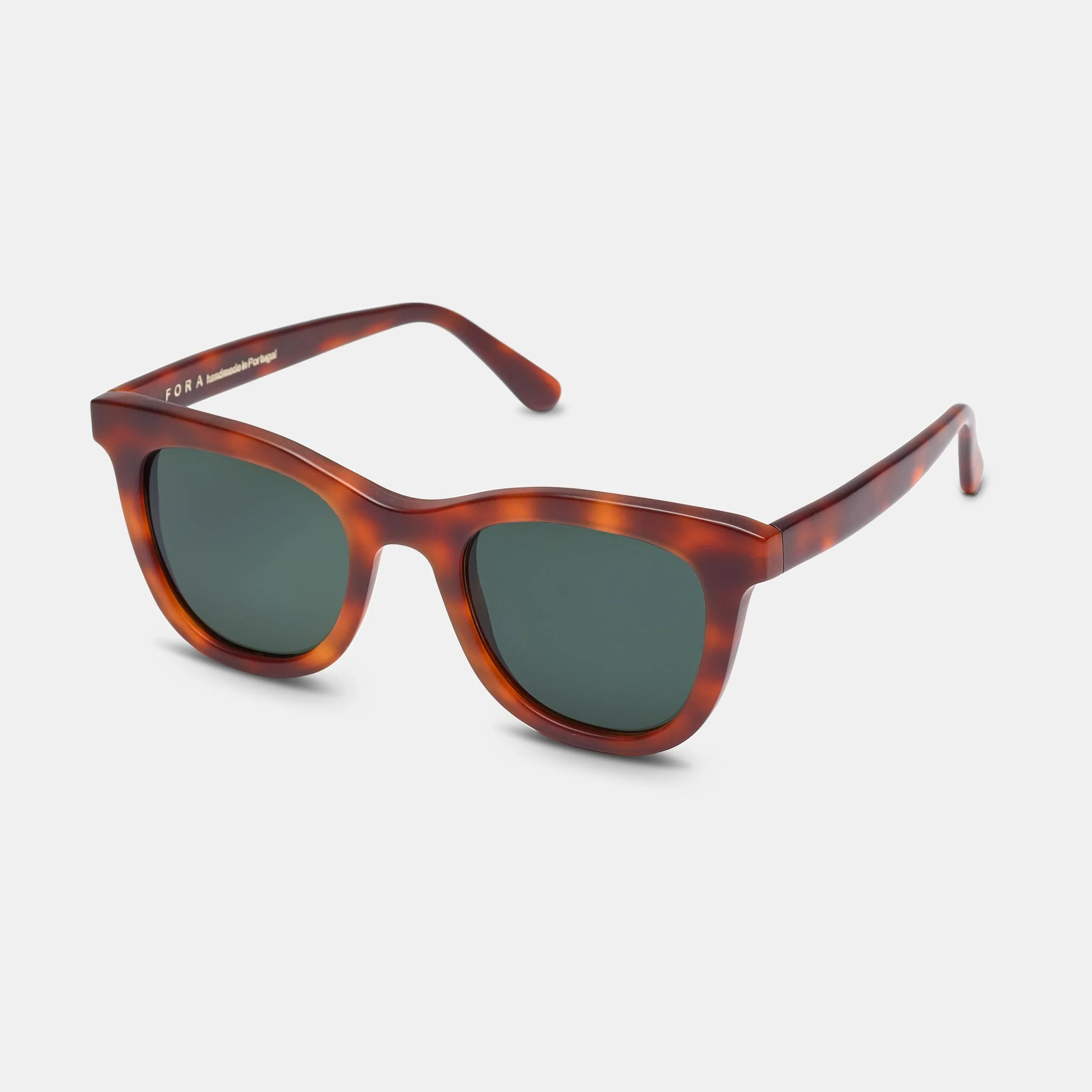 Amber - Image 17