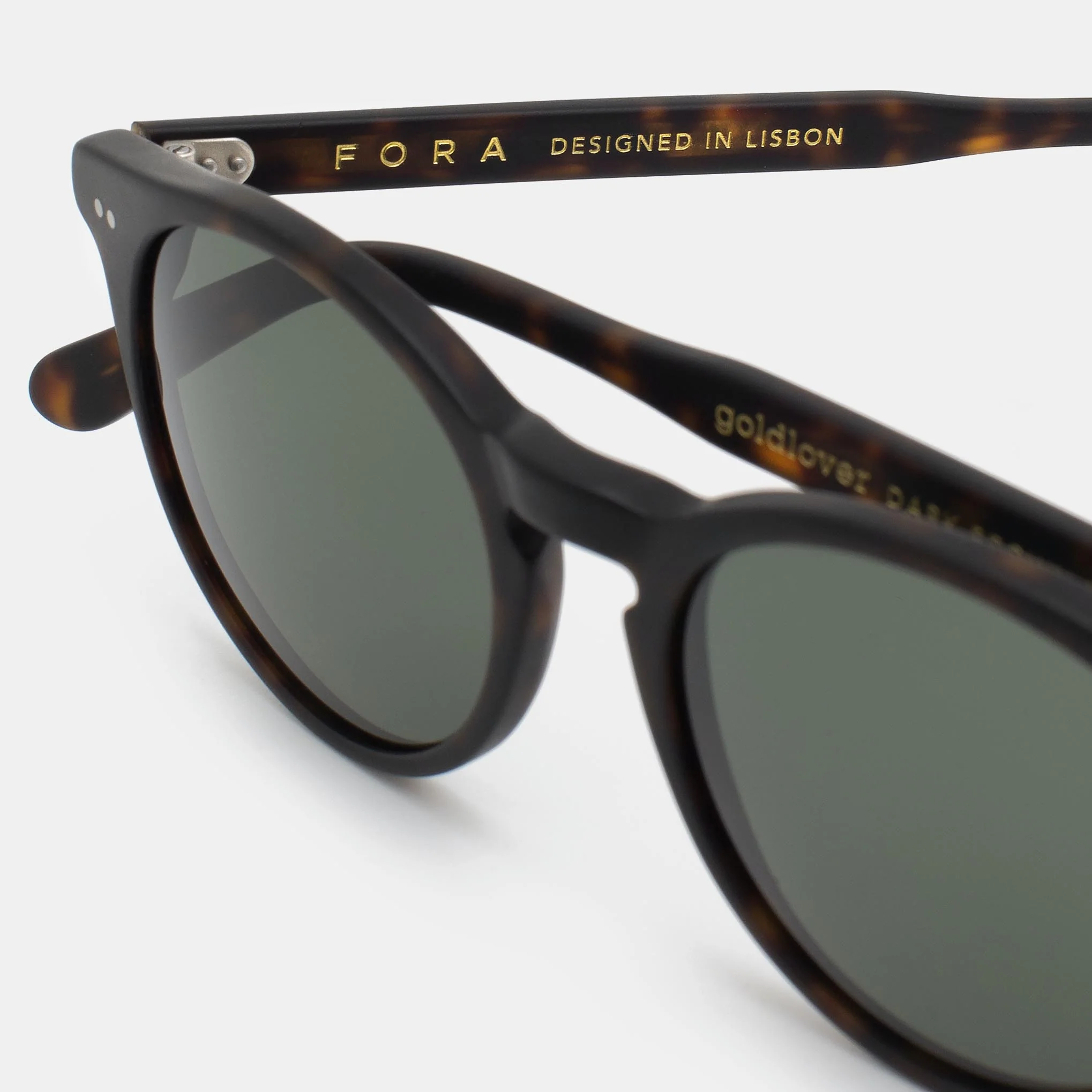 Goldlover - Image 36