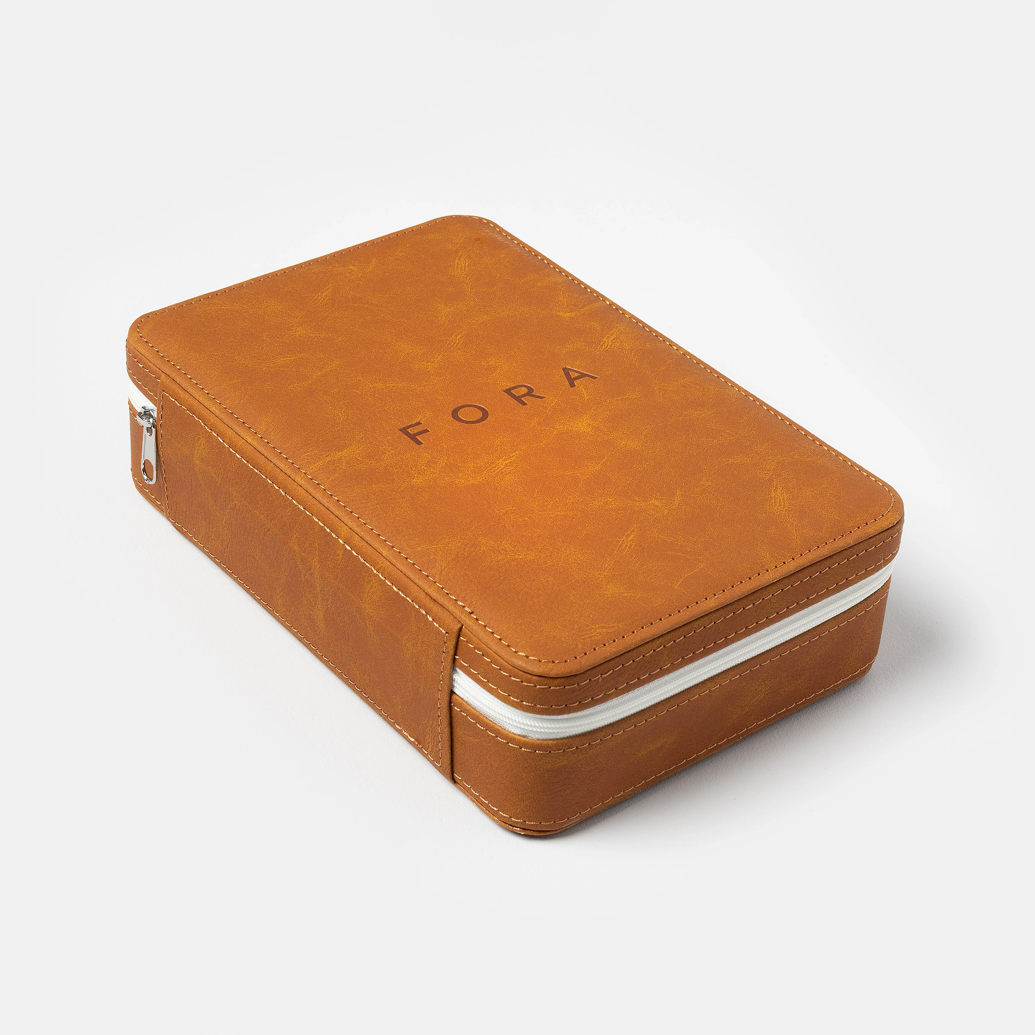 Travel Case - Image 3